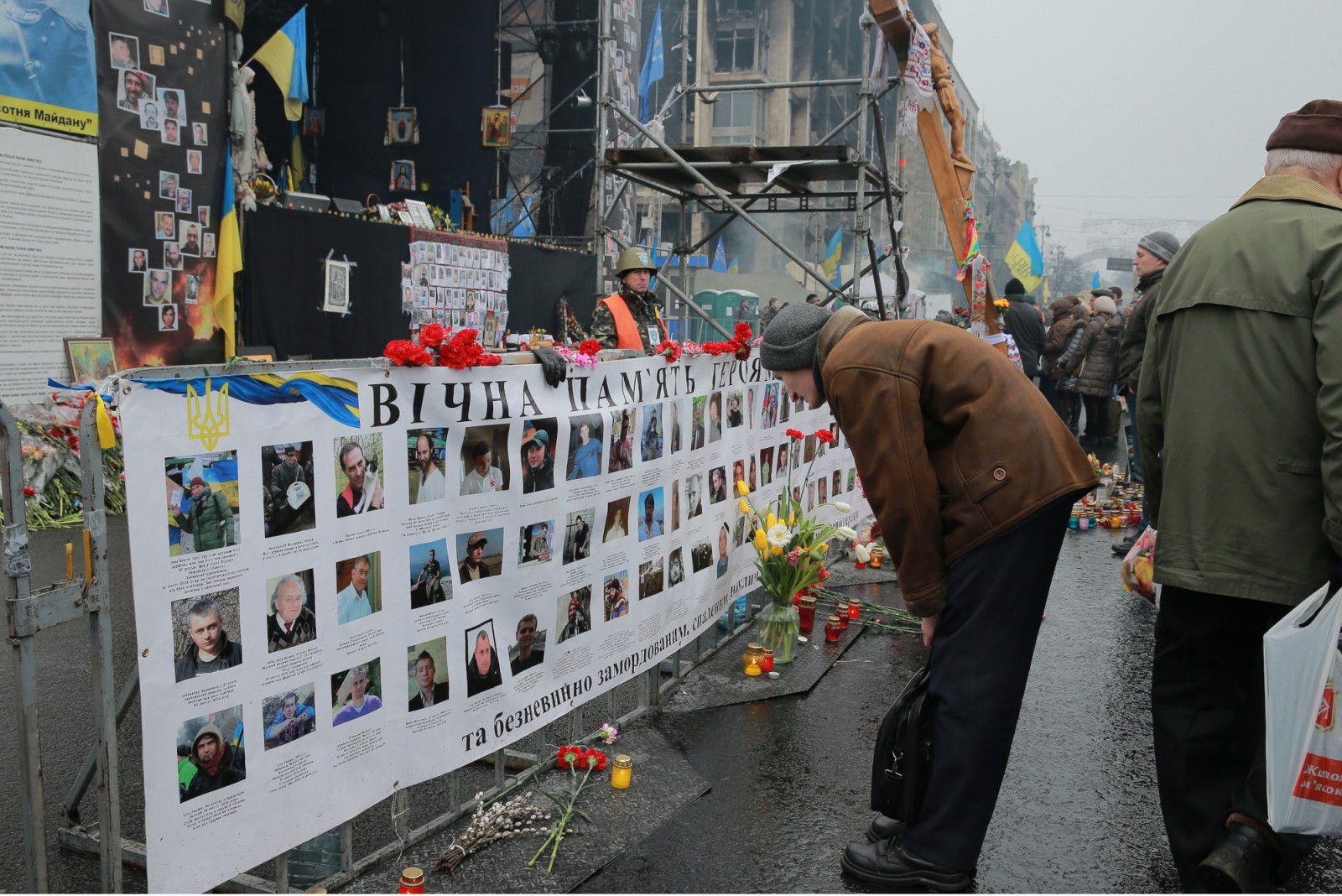 Memorial de les víctimes a Maidan, Kíiv, febrer de 2014.