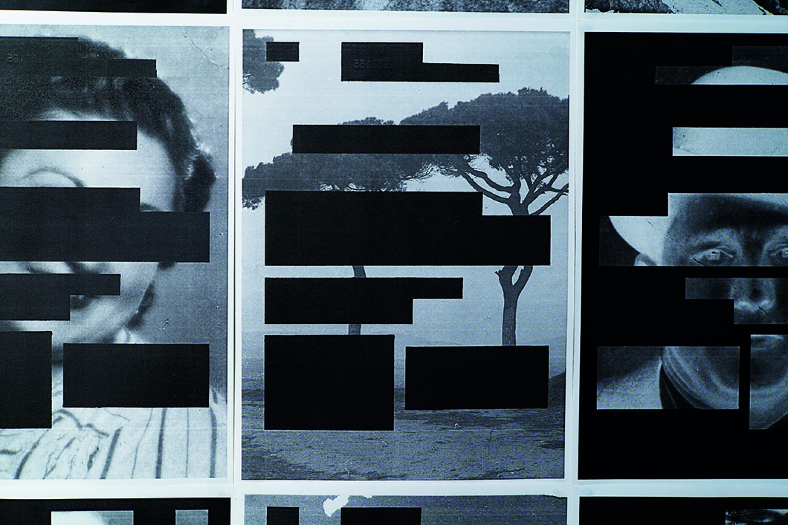 Detall de la peça Paper carbó de Pere Noguera.