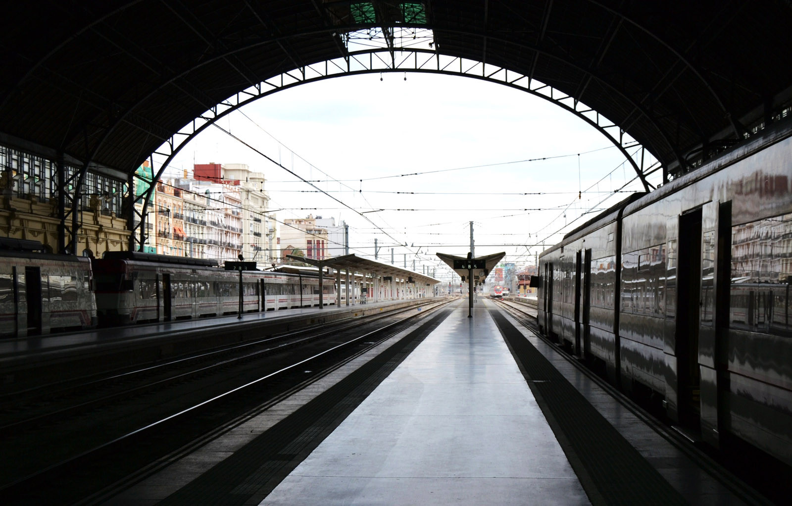 Andanes de l'estació del Nord de València