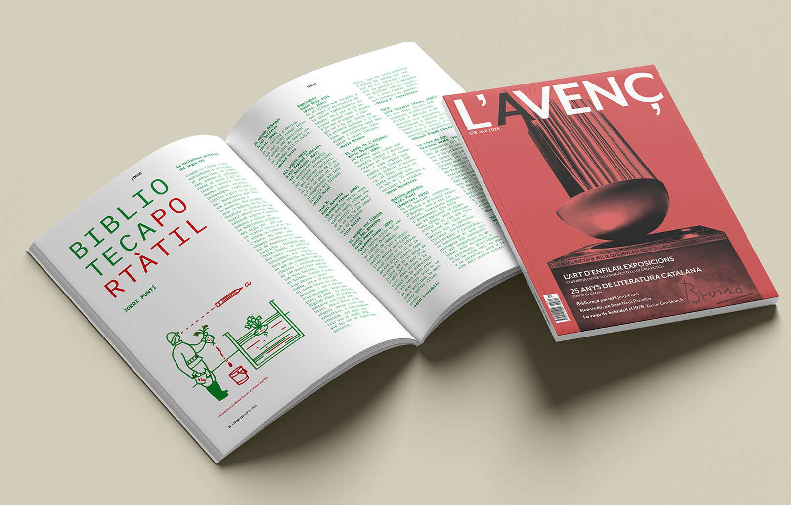 En coberta, l’escultura 'Monument al llibre' (1994), de Joan Brossa, per al Gremi de llibreters de vell de Catalunya